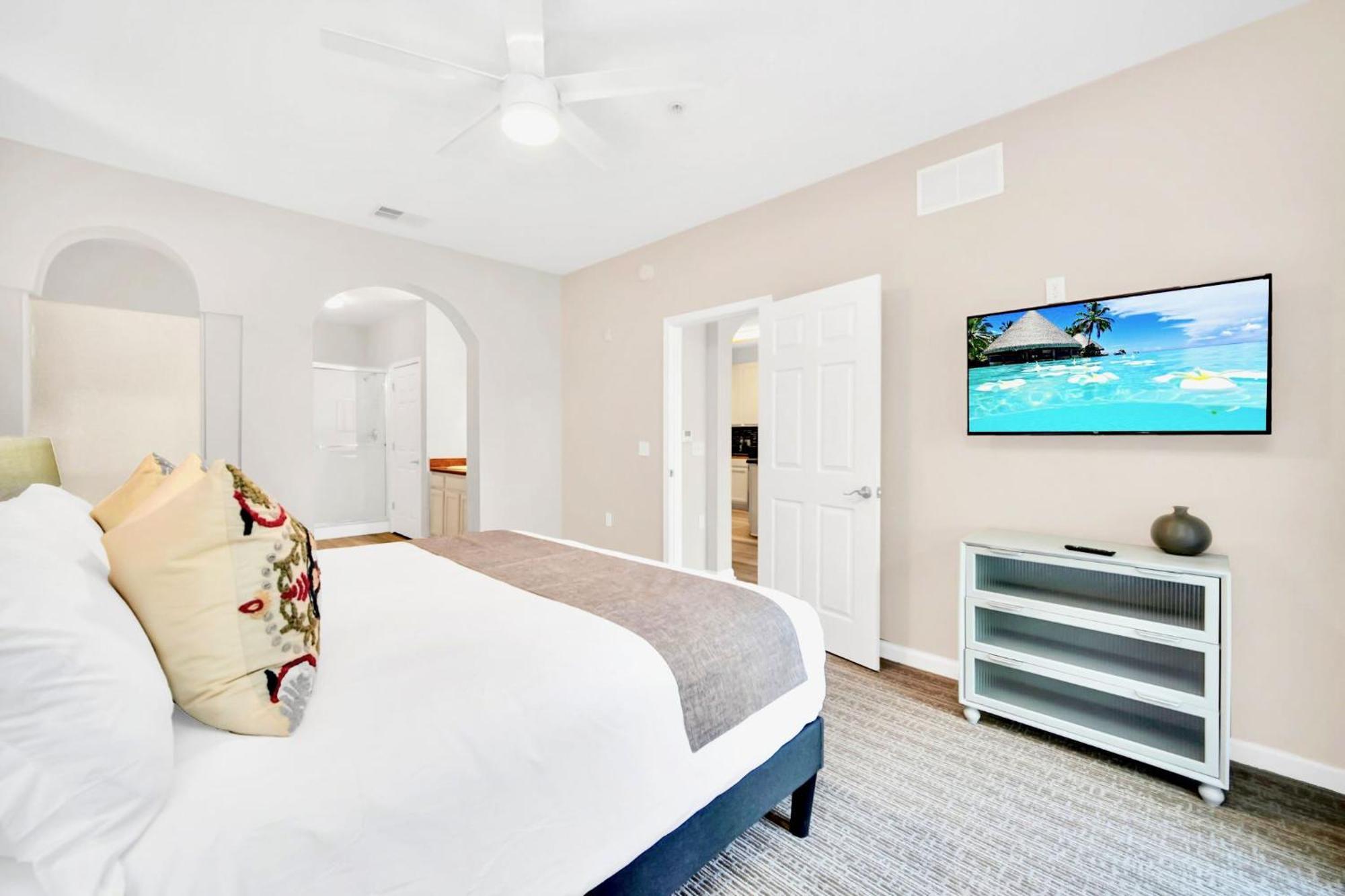 Modern 3Br Condo Near Disney- Pool And Hot Tub Orlando Extérieur photo